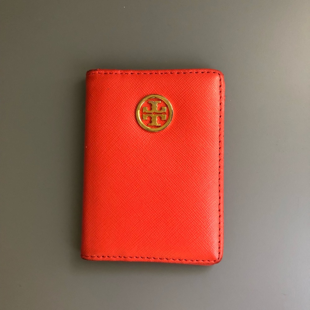 TORY BURCH LEATHER WALLET